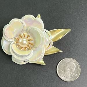 Vintage 3D Flower Rose Statement Brooch Metal Large Faux Pearl White Pearlescent